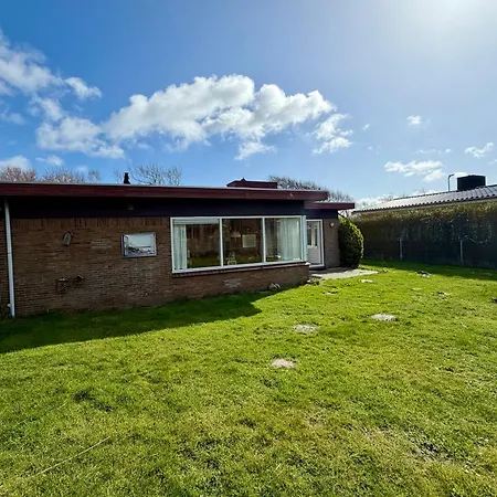 Holiday home Dunenblick *